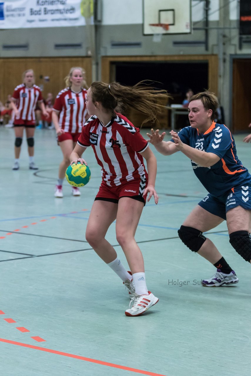 Bild 303 - Frauen Bramstedter TS - TSV Wattenbek 2 : Ergebnis: 20:24